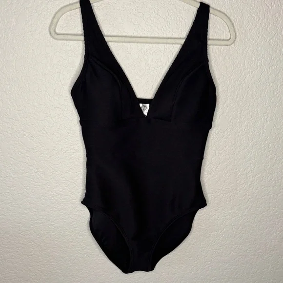 Tommy Bahama Ocean Point V Neck Ribbed One Piece Swimsuit Black 12 Tummy Control - Picture 2 of 8